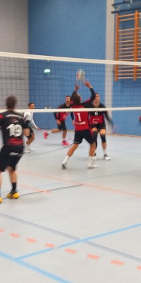 Volleyball Ligapokal in der heimischen Rosentalhalle - 20240921_161540_016_saved_877ab31c0c7f4059dcf352af27dc5264